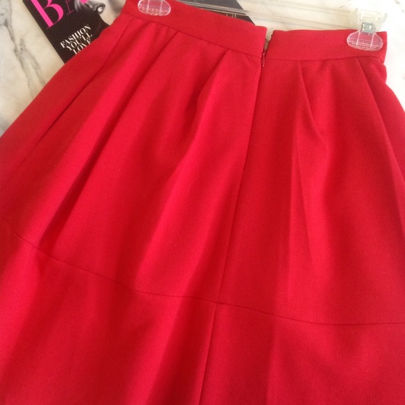 Banana Republic Skirt - Picture 3 of 4